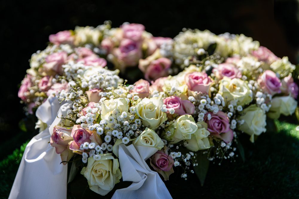 Blumenschmuck auf einer Beerdigung - Fotografie Stefan Wiede